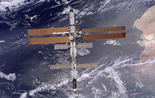 Behind the Innovation | Tool-Less Access